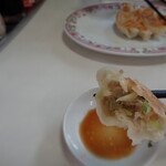 餃子の王将 - 肉汁が旨い