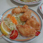 餃子の王将 - 小皿の鶏唐揚げ