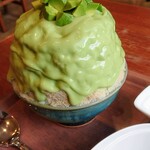 つばめ氷菓店 - アボカドしょうゆミルクあずき