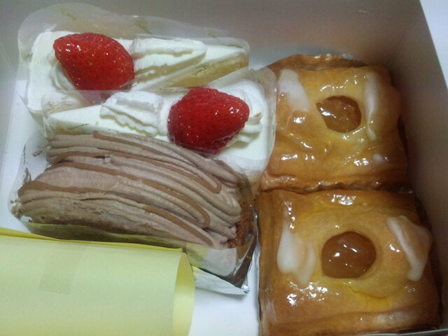 クランツ 鳥取店 - 新富士（ケーキ）の写真