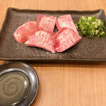 焼肉 ○八 - 厚タン