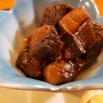 hide’s dining 遊 - 鮪の血合いの煮物