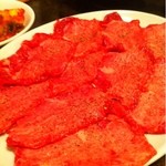 武石 - 外はサクッ、中はトロッ、そして、絶妙な塩加減と濃厚なタンの味わい