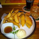 ワンステップ - ギネスに最高にマッチ、フィッシュアンドチップス