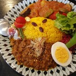 ポムズカリー＆珈琲 - 和風キーマ＆夏野菜のあいがけカレー