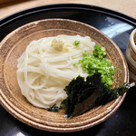 つる由 - 暑いから稲庭うどんにした！