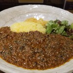 SPICY CURRY 魯珈 - 香味野菜と赤ワインのビーフキーマカレー