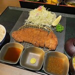 Tonkatsu Taichi - 季節限定 牛かつ定食