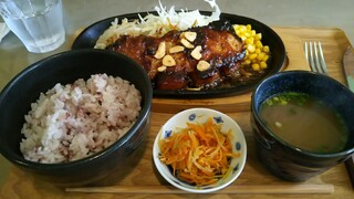 トンテキ食堂 MR.PIG - 