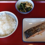 富山上袋食堂 - 鮭塩焼き＆ご飯小＆青菜煮