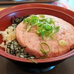 すき家 - 料理写真:まぐろたたき丼