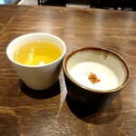 フルール ド サラザン - シードルと林檎の冷製スープ