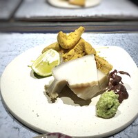 日本料理 TOBIUME - 黒鮑、赤雲丹、クエ（若松）と言う豪華さ。