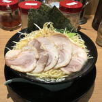 町田商店 - ネギチャーシュー麺大盛り