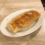 Yokohama Gyouzaken - 餃子
