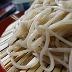 農家レストラン 結 - 新蕎麦ではありませんので香りは無い（一年置いた蕎麦なので致し方無い）