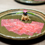 USHIGORO S. - 毛蟹と厳選部位の薄造り