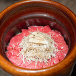 USHIGORO S. - 松茸と厳選部位の土鍋ご飯