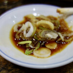 136595896 - デフォの生姜とネギにニンニク、醤油、酢、辣油を混ぜた私オリジナル餃子タレ