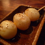 かちがらす - ☆うずら玉子…はんじゅくってメニューに…そのとおりな不思議な美味しさGood!!☆