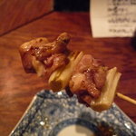 かちがらす - ☆比内地鶏のねぎまちゃんは塩加減が好みです☆