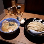 六厘舎 - 特製つけ麺並盛