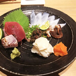 おいしいワイン 季節のお料理 ハチアナ - お刺身盛り合わせ
