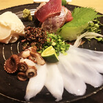 おいしいワイン 季節のお料理 ハチアナ - たこ側からも