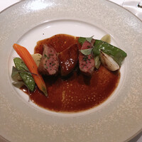 ベージュ アラン・デュカス 東京 - 