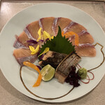 ひさご寿し - サツキマスとビワマスの塩たたき