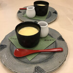 あつた蓬莱軒 神宮店 - 特製プリン