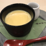 あつた蓬莱軒 - 特製プリン