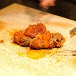 アカ - 馬肉のタルタル　京都大原産のエゴマで巻いて