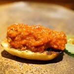 アカ - 馬肉のタルタル　京都大原産のエゴマで巻いて