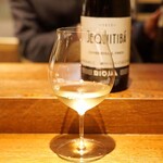 アカ - Rioja Blanco Jequitiba Oｌivier Riviere