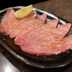 Sumibiyakiniku Tokushige - 