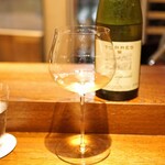 アカ - Torres Milmanda 2016