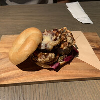 COLONIAL BEACH 横浜ハンマーヘッド - 