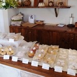 アンソレイユ - 店内