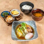 大衆居酒屋 開 - 牛すき定食