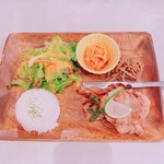 THE EAT SHOP izumi - スパイシージャークチキン