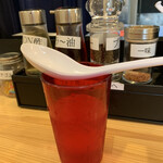 煮干らーめん 川むら - 謎の赤いコップ