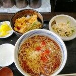 絃 - 鶏天丼と蕎麦セット(ご飯チョッとでお願い)