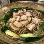 石挽き十割蕎麦 玄盛 - 京赤地鶏と九条葱蕎麦 大盛り　1450円