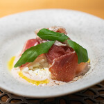 EZO - 桃のブッラータ