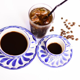 ケーキやパンに合うコーヒーもご一緒にどうぞ♩