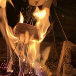 伊達藩長屋酒場 - カツオ藁焼き実演