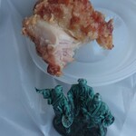 とりから一九 - 塩から揚げ４個542円　断面