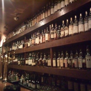 エムズ バー アンド カッフェ_1