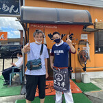 佐賀ラーメン いちげん。 - 大将と記念撮影